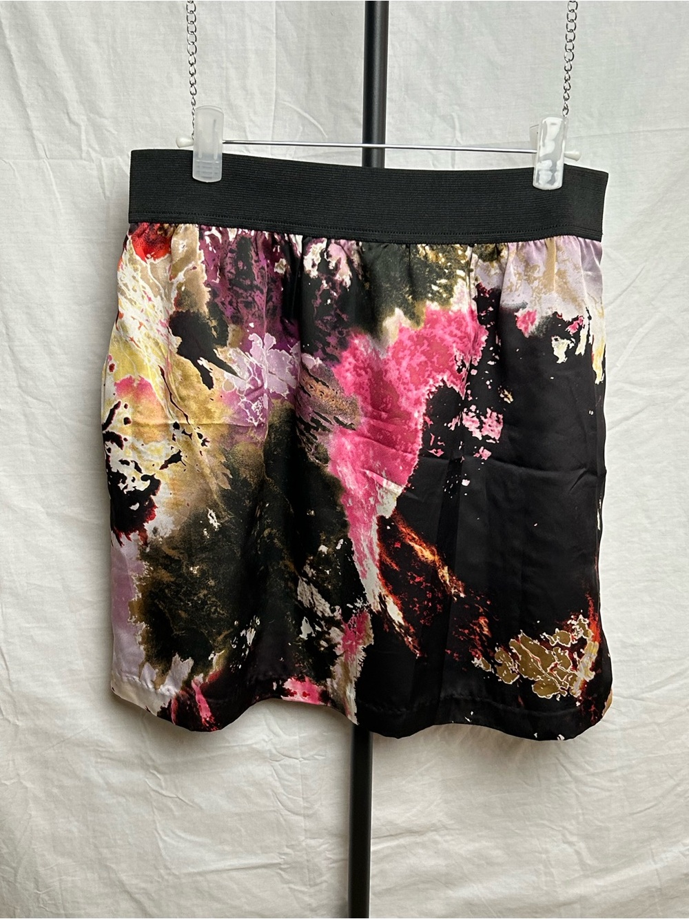 Apostrophe Abstract Watercolor Mini Skirt — Black Pink Purple — Size Small